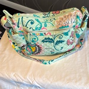 Vera Bradley Iconic On The Go Crossbody - Mint Flowers Purse